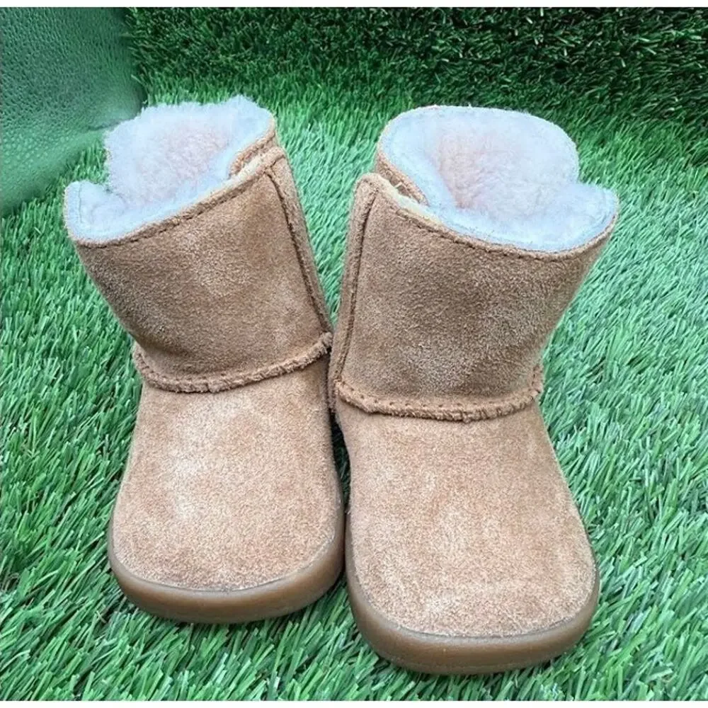 UGG Infant Keelan Boot Suede Brown Sheepskin 1096089I – Size 0/1 US / 16 EU